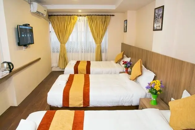 Deluxe Üç Kişilik Oda, Sigara İçilmez