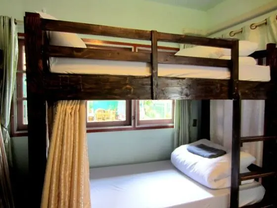 Bunk Bed Shared Bathroom for a party of 4 pax