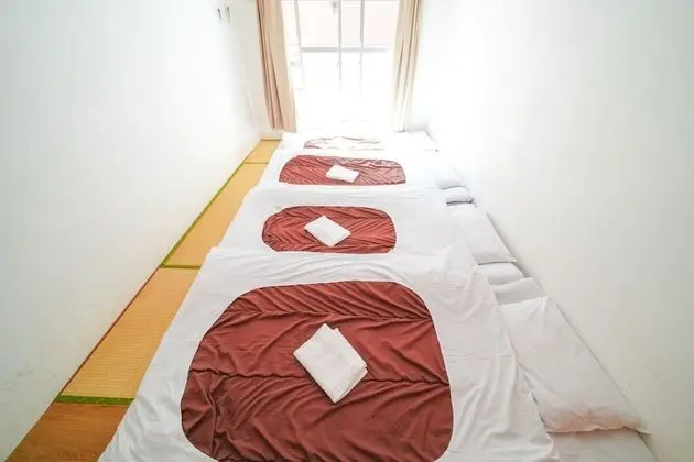 Traditional Oda (with Shared Bathroom, 4 Persons)