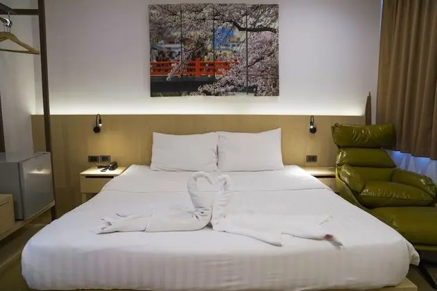 Deluxe Tek Büyük veya İki Ayrı Yataklı Oda, Sigara İçilmez (Newly Renovated)