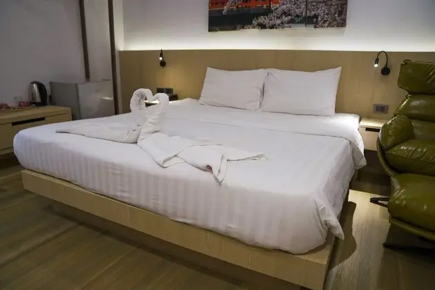Deluxe Tek Büyük veya İki Ayrı Yataklı Oda, Sigara İçilmez (Newly Renovated)