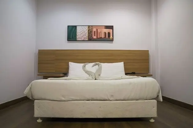 Superior Tek Büyük veya İki Ayrı Yataklı Oda, Sigara İçilmez (Newly Renovated)