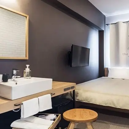 Tek Büyük Yataklı Oda, Sigara İçilmez, Ortak Banyo (NO group booking/ more than 2 rooms)
