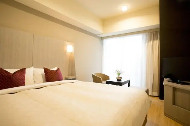 Superior Tek Büyük Yataklı Oda, Sigara İçilmez, Balkon (NO group booking/ more than 2 rooms)