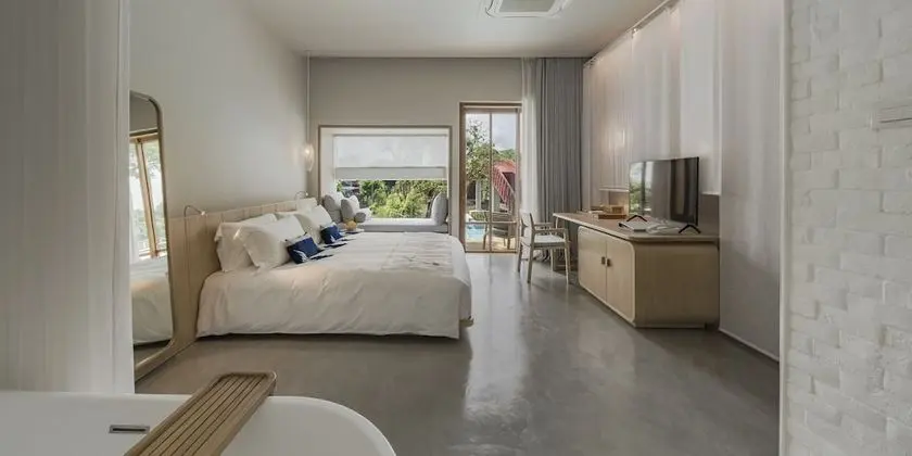 River View Deluxe Pool Terrace