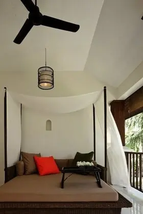 Deluxe Oda, Balkon