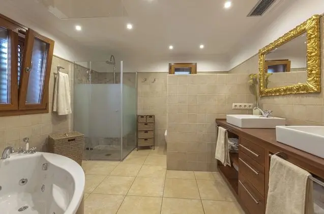 Superior Villa, 4 Yatak Odası, Bahçe Manzaralı