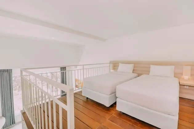 Mezzanine Room