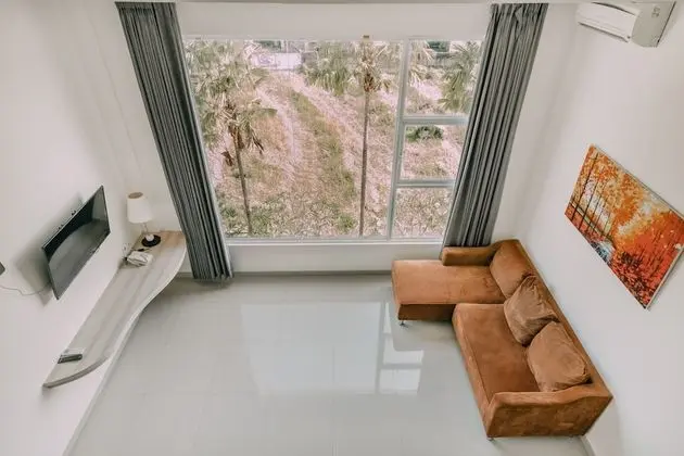 Mezzanine Room
