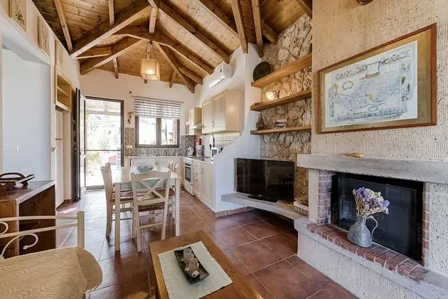 Villa, Deniz Manzaralı (Levanda)