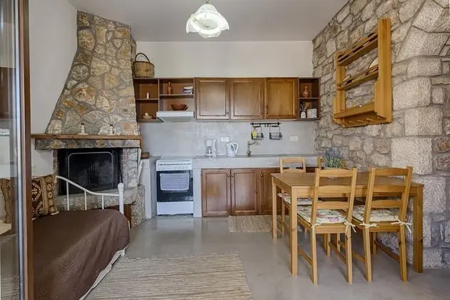 Villa, Deniz Manzaralı (Orange Tree)