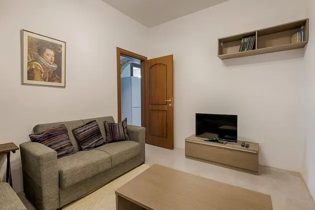 Villa, Deniz Manzaralı (Orange Tree)