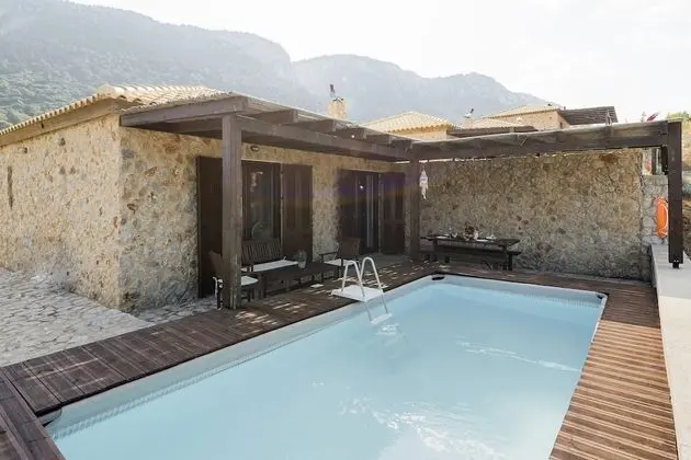 Villa, Deniz Manzaralı (Rozmaire)
