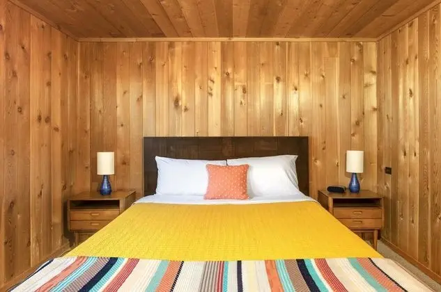 Ev, 2 Büyük (Queen) Boy Yatak (Salal Bluff)