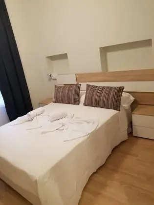 Tek Büyük Yataklı Oda, Ortak Banyo (1 - pasion)