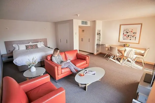 Standard Süit, 1 En Büyük (King) Boy Yatak