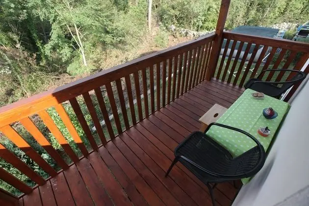 Basic Üç Kişilik Oda