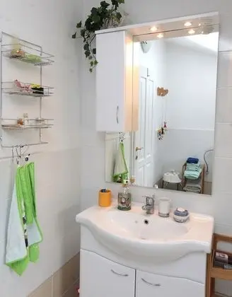 Basic Üç Kişilik Oda