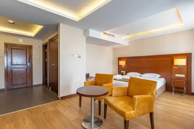 Junior Villa Room