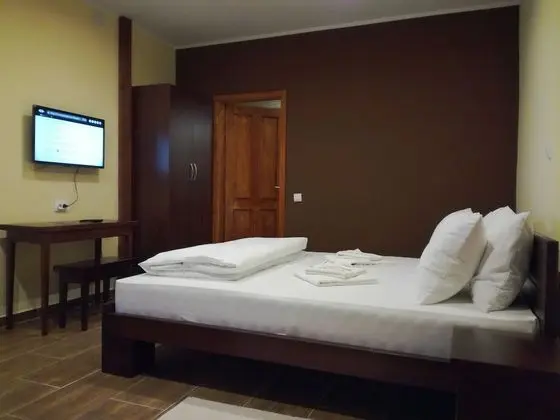 Luxury Tek Büyük veya İki Ayrı Yataklı Oda, Bahçe Manzaralı