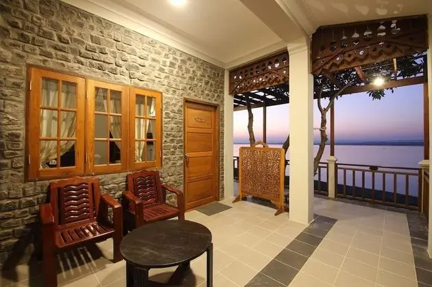 Deluxe Oda, Nehir Manzaralı