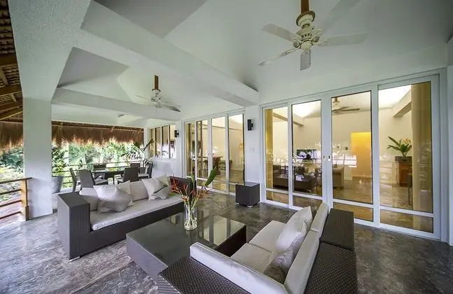 Deluxe Çatı Katı Süiti (Penthouse)