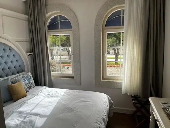 Standart Oda, Havuz Manzaralı