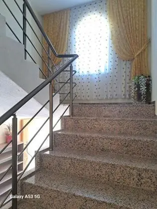 Üç Kişilik Oda, Manzarasız, Cam Tavanlı