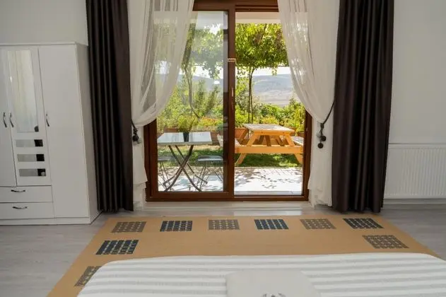 Suite, Bahçe Manzaralı, Bahçe Katı