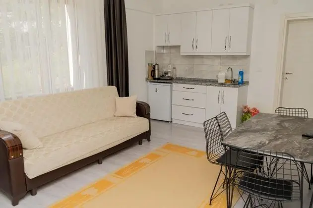 Suite, Bahçe Manzaralı, Bahçe Katı