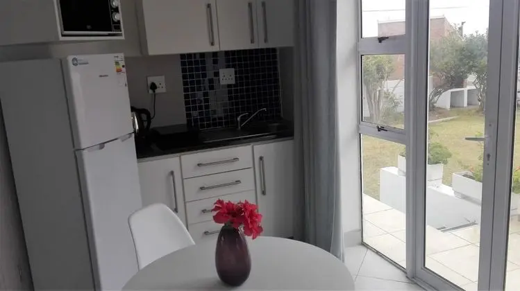 Ev, 4 Yatak Odası (Holiday House)