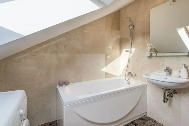 Penthouse 2, Balcony, Sea View