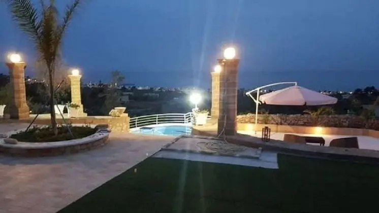 Villa, 3 Yatak Odası, Sigara İçilebilir, Şömine