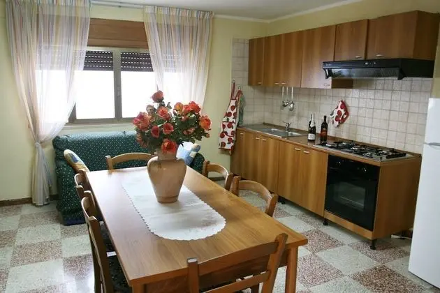 Üç Kişilik Oda