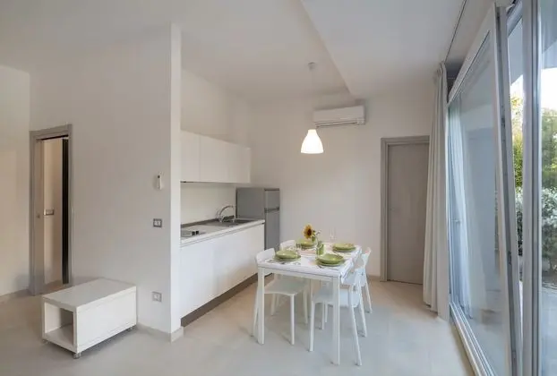 Junior Süit, Veranda