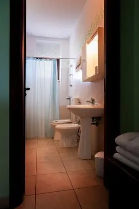 Tek Büyük veya İki Ayrı Yataklı Oda, Bahçe Manzaralı