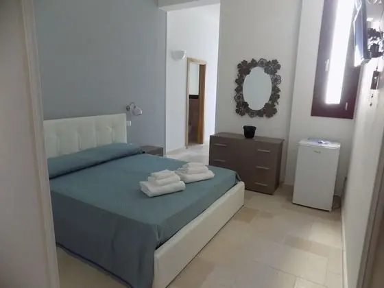 Comfort Tek Büyük Yataklı Oda, Balkon, Bahçe Manzaralı