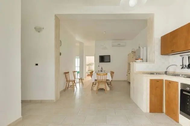 Basic Apart Daire, 3 Yatak Odası (Casa Lu Jentu)