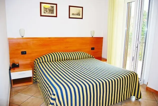 Standard Oda, 2 Tek Kişilik Yatak