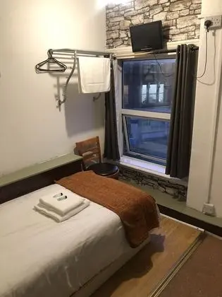 Tek Kişilik Oda (Private Shower)
