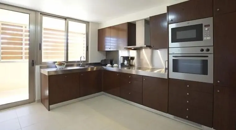 4 Bedroom Townhouse Villa
