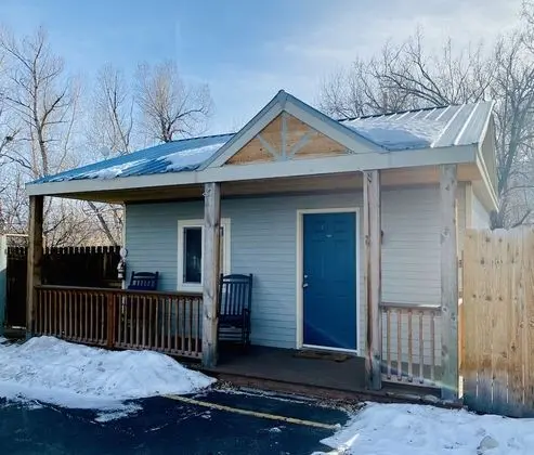 Standard Kır Evi, 1 En Büyük (King) Boy Yatak