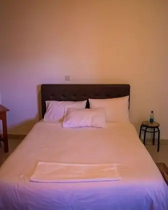 Classic Tek Büyük Yataklı Oda