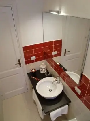 Standard Tek Büyük veya İki Ayrı Yataklı Oda