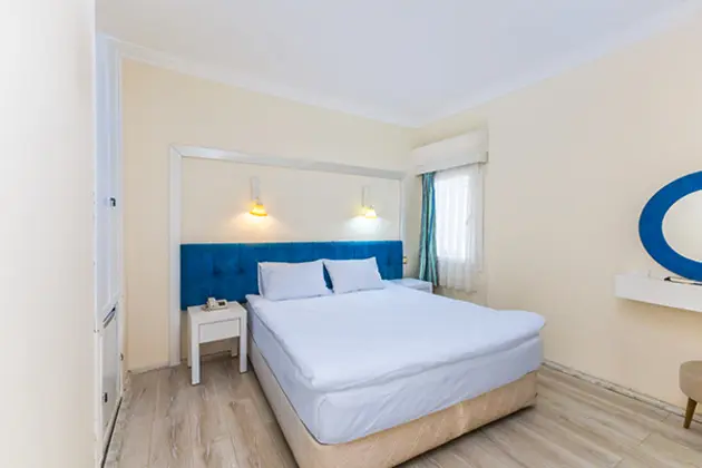 https://images.etstur.com/imgproxy/resize/2560x1440/files/images/hotelImages/etsrooms/789/Salinas_Beach_Hotel_20241205134734_13.png