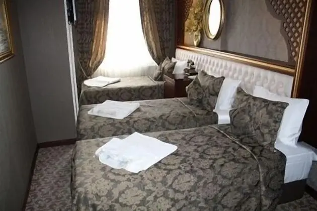 Standard Üç Kişilik Oda