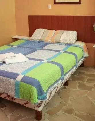 Basic Tek Büyük Yataklı Oda