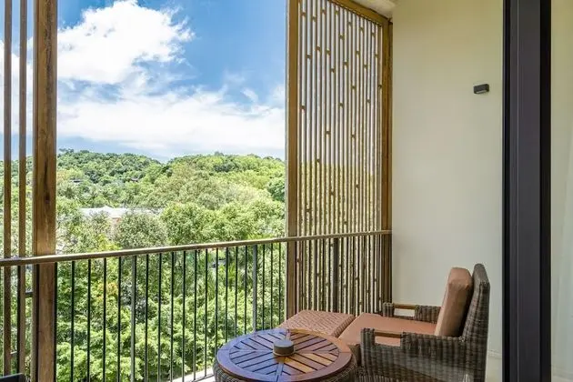 Deluxe Oda, Tepe Manzaralı