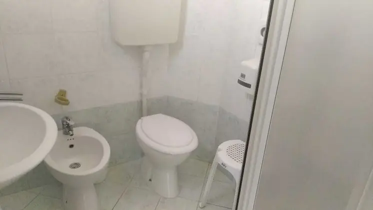 Tek Büyük veya İki Ayrı Yataklı Oda, Balkon