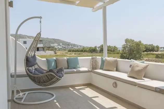 Villa, Denize Sıfır (Elia)